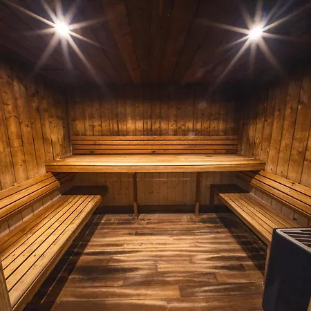 Apartamento Le Rioumajou 1 - Grand T6 - Piscine - Centre St Lary