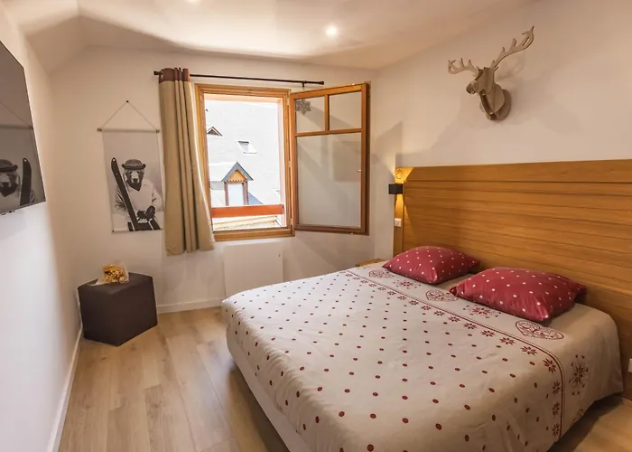 Le Rioumajou 1 - Grand T6 - Piscine - Centre St Lary *