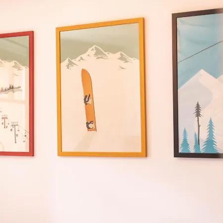 Le Rioumajou 1 - Grand T6 - Piscine - Centre St Lary Сен-Лари-Сулан