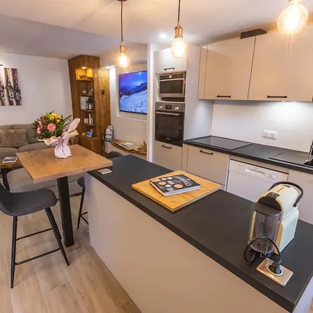 Le Rioumajou 1 - Grand T6 - Piscine - Centre St Lary *