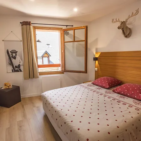 Le Rioumajou 1 - Grand T6 - Piscine - Centre St Lary *